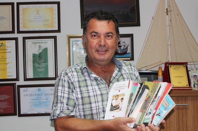Turizmciler 'Bir kitap da sen ver' dedi