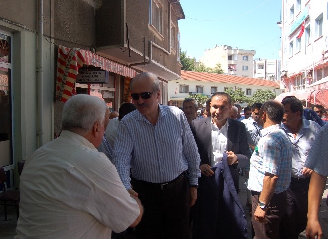 Türkiye fırtınanın ortasında dimdik ayakta