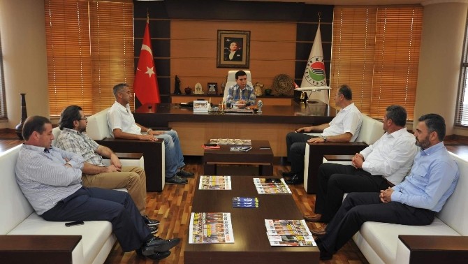 Türkiye voleybol federasyonu başkanı Mutlugil,Tütüncüyü ziyaret etti