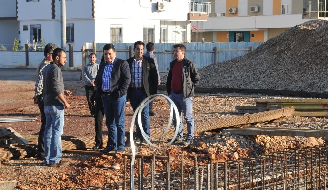 Tütüncü, Kepez Çok Amaçlı Spor Salonu inşaatını inceledi