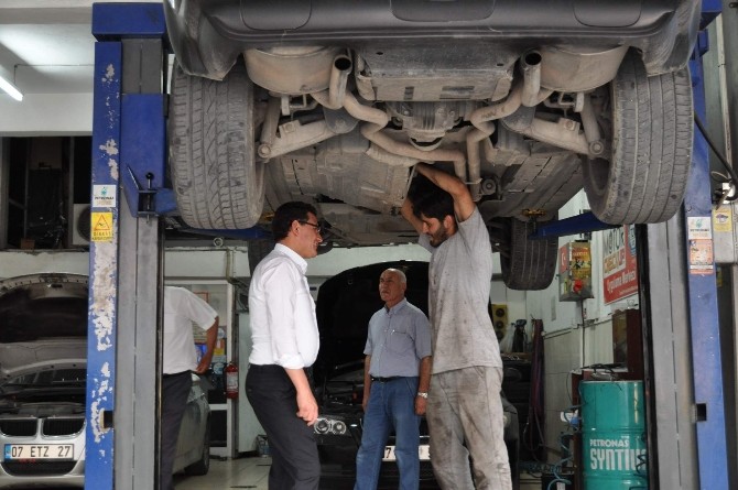 Uslu, Eski Sanayi Sitesi’nde esnafla buluştu