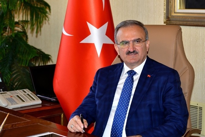 Vali Karaloğlu’ndan Yeni Yıl Mesajı