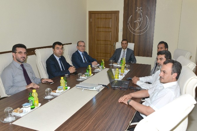 Vali Türker’den Antalya Kamu Hastaneleri Birliği Genel Sekreterliği’ne ziyaret