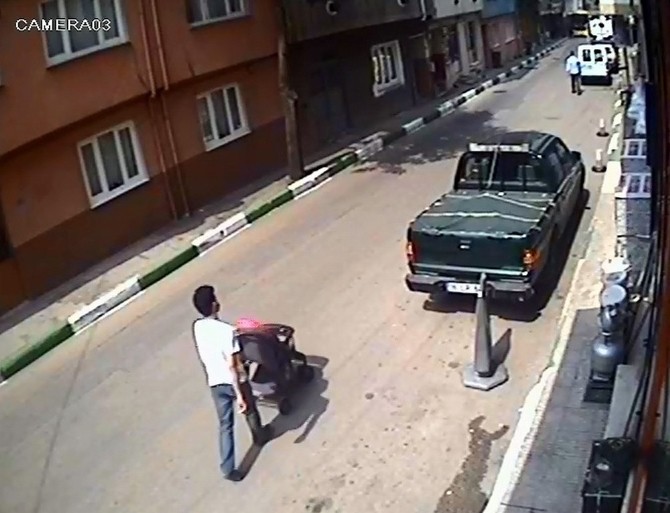 Ya içinde bebek olsaydı...