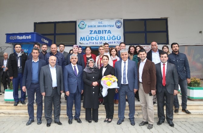 Yeni Dünya Vakfı Genel Başkanı Serik’te