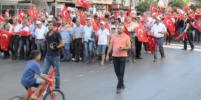 Yörüklerden terörü kınama ve birlik yürüyüşü