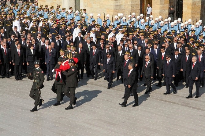 Zafer Bayramı Coşku ile Anıtkabir de kutlandı